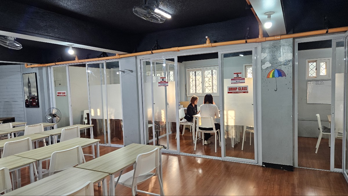 JIC어학원 강의실 사진